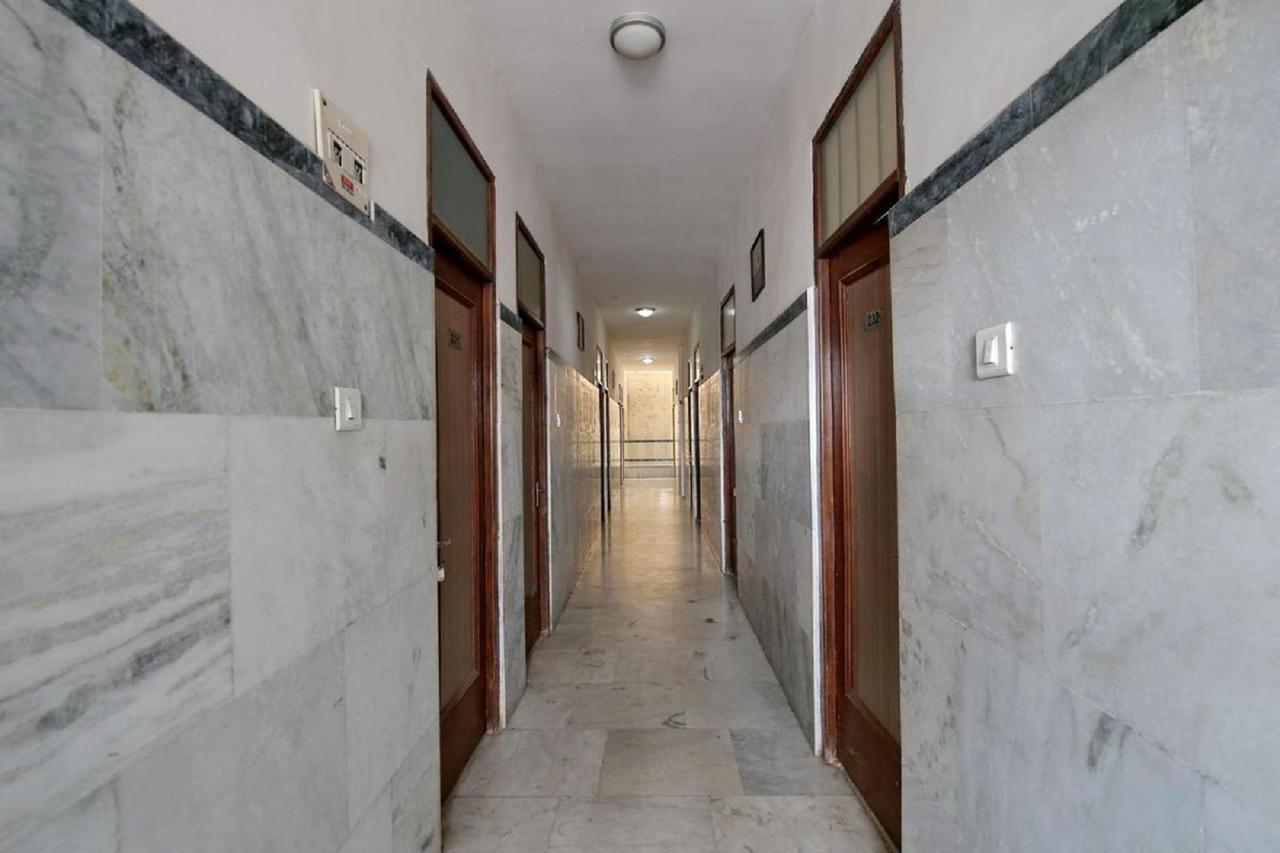 Staywell Hotel Pathānkot Exteriér fotografie